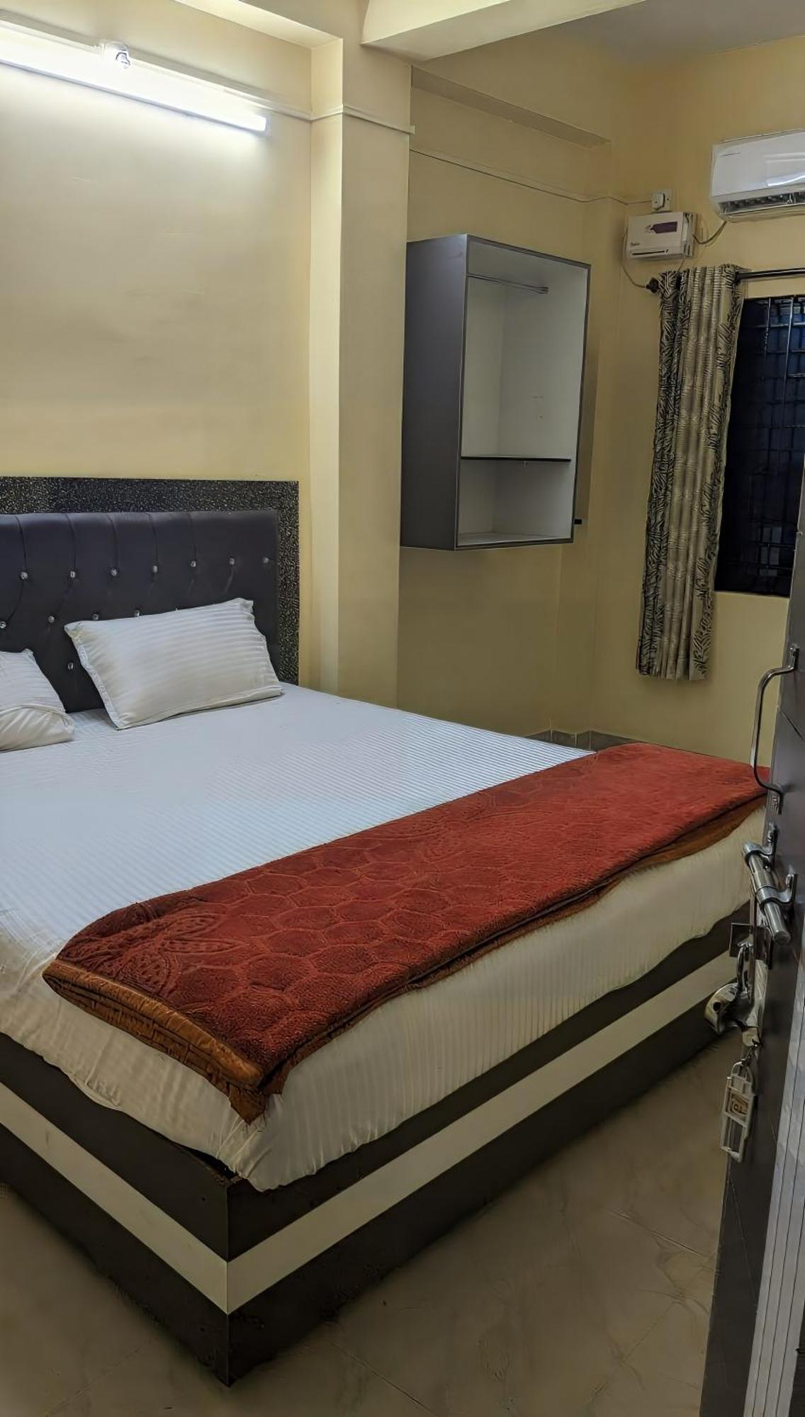 Kamath Inn Māvalli Zewnętrze zdjęcie
